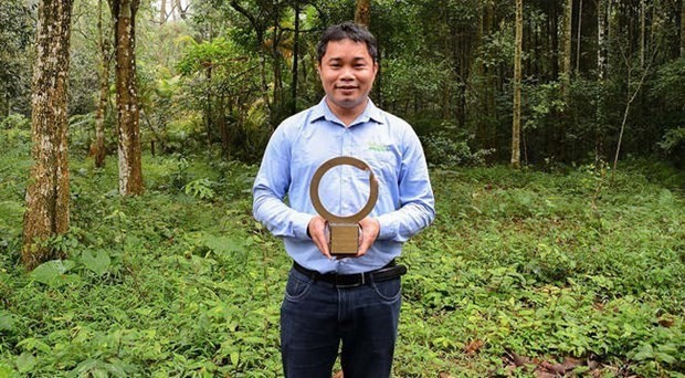 director20of20the20center20for20wildlife20conservation20in20vietnam-1 Director of the Center for Wildlife Conservation in Vietnam (Save Vietnam's Wildlife) Nguyen Van Thai (Photo: Save Vietnam’s Wildlife)