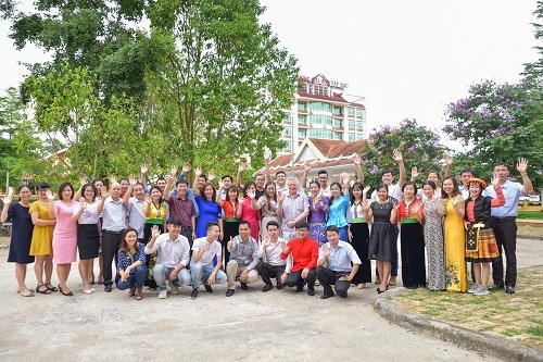 participants20wave20farewell20and20look20forward20to20other20workshops