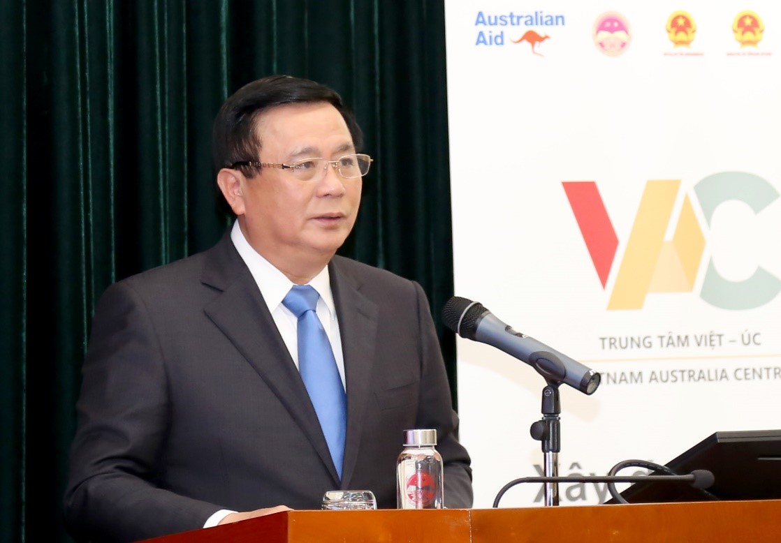 prof20dr_20nguyen20xuan20thang20giving20remarks20at20the20ceremony Prof Dr. Nguyen Xuan Thang giving remarks at the ceremony.